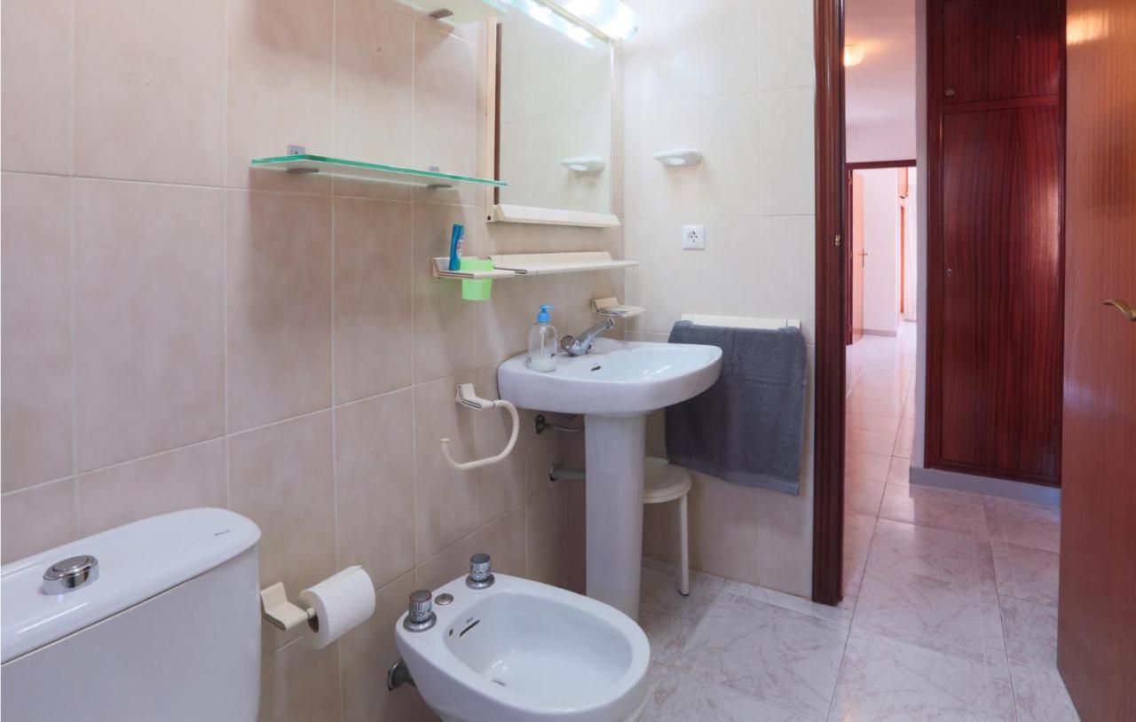 Cozy Home In Los Alcazares With Kitchen 洛斯纳雷霍斯 外观 照片